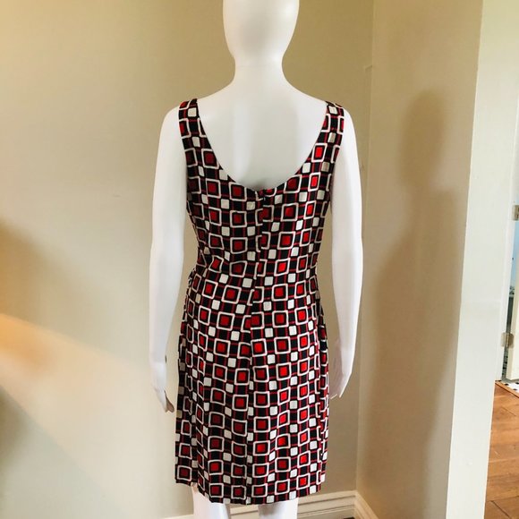 NWOT!!!  LIN SHAN Li NEW YORK BLACK RED & WHITE GEOMETRIC DRESS SIZE 12 - Picture 5 of 5